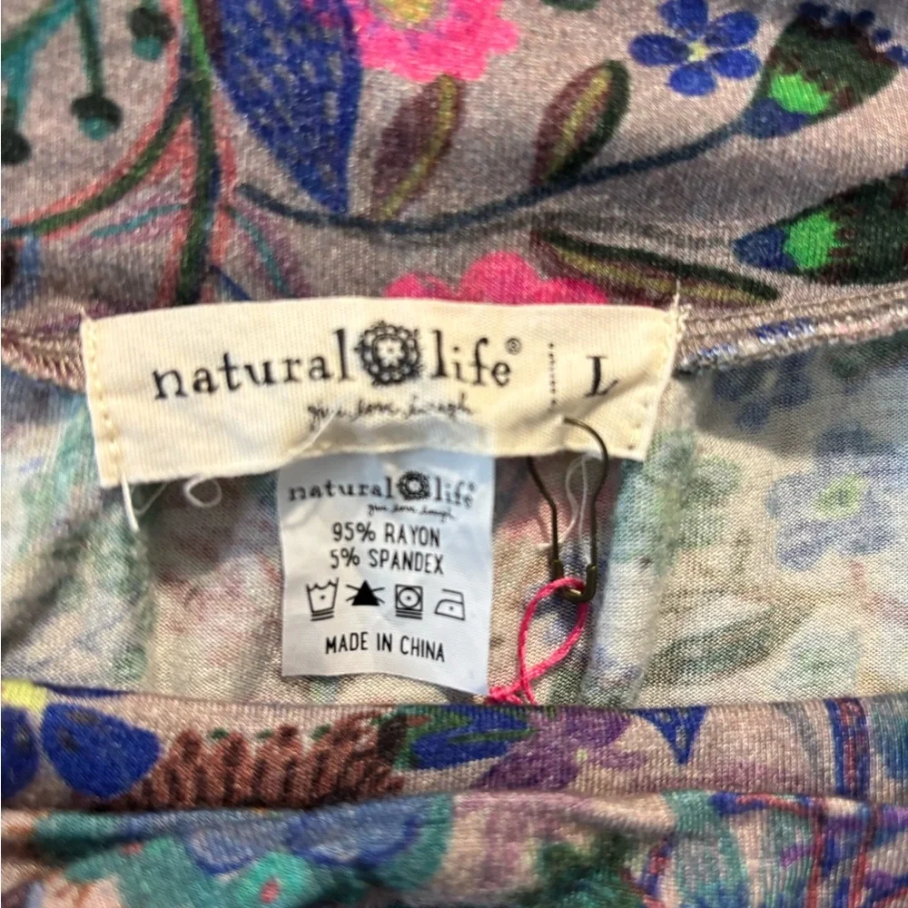 Floral Print Maxi Skirt in Pink and Blue - Picture 3 of 4
